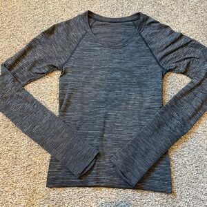 Lululemon Swiftly Tech Long Sleeve Shirt 2.0 Race Length
